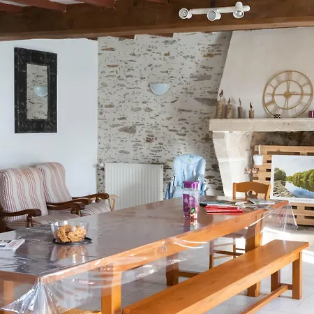 Szálloda La Halte Du Pelerin D'hotes *